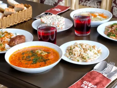 Отель Папа