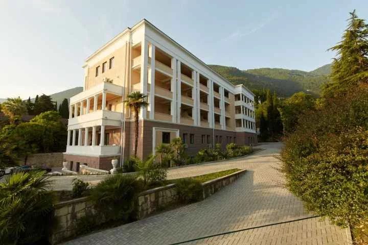 old-gagra-1