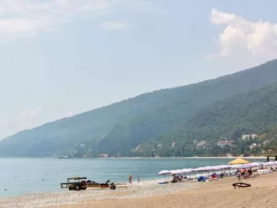 old-gagra-8