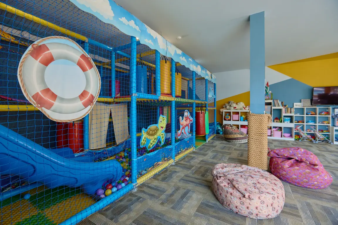 Aquamarine family club hotel
