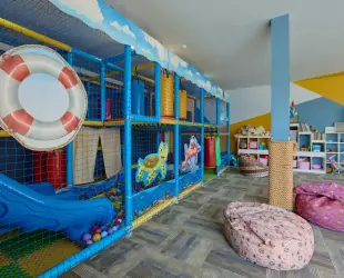 Aquamarine family club hotel