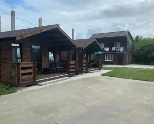 Гостевой дом на Лакоба 4