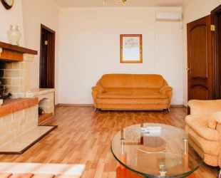 Частный дом под ключом Амра