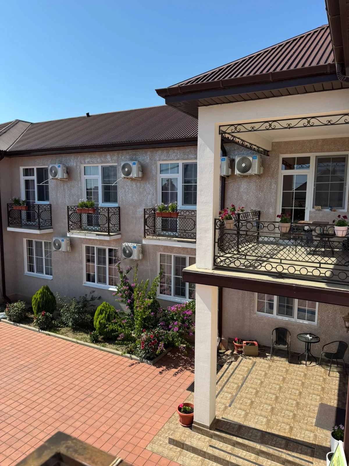 Отель Аурус