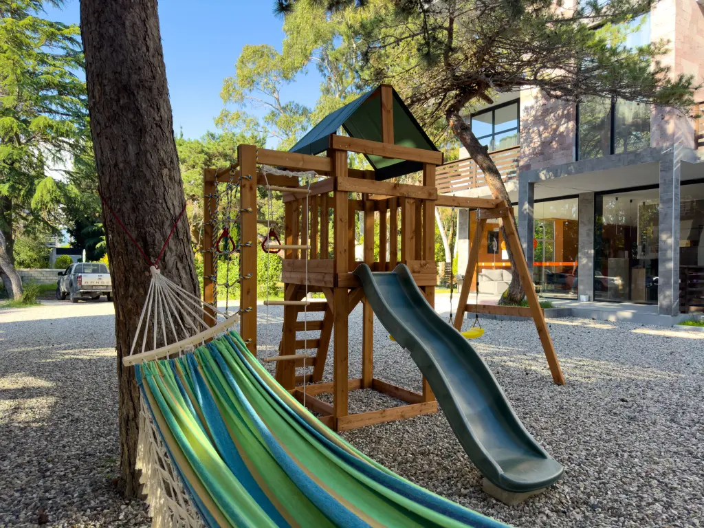 BRUNI LOFT HOTEL