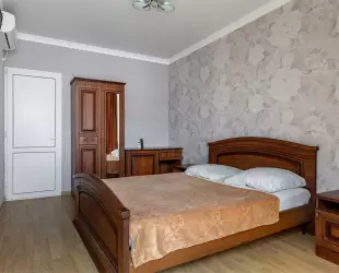 Улучшенный двухместный номер с 1 кроватью
