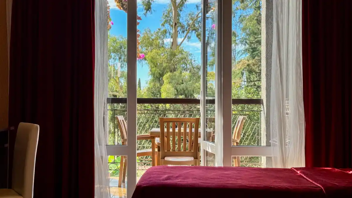 Трёхместный однокомнатный Супериор  c балконом 