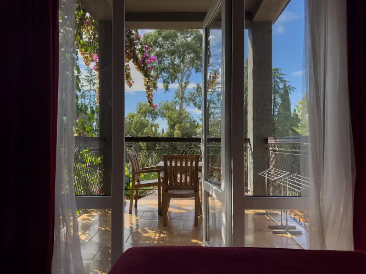 Трёхместный однокомнатный Супериор  c балконом 