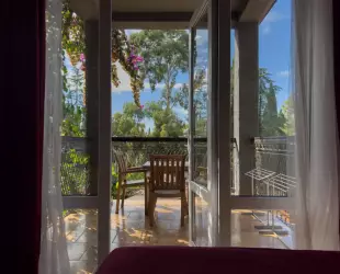 Трёхместный однокомнатный Супериор  c балконом 