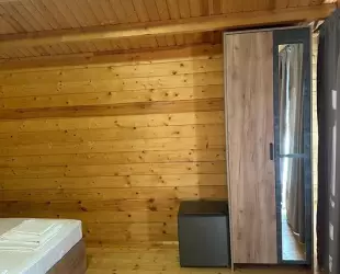 Трехместный домик
