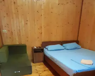 Трехместный номер с удобствами