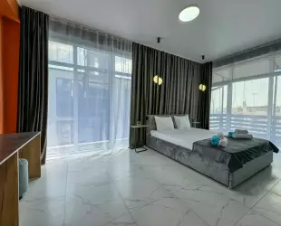 Двухместный двухкомнатный De Luxe Panorama с балконом