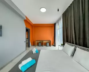 Двухместный двухкомнатный De Luxe Panorama с балконом