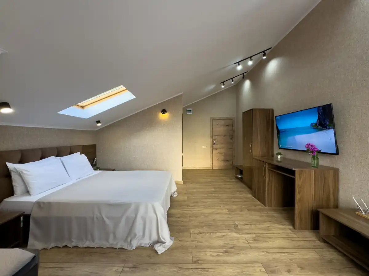 Трёхместный однокомнатный Супериор Плюс c балконом