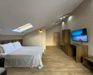 Трёхместный однокомнатный Супериор Плюс c балконом