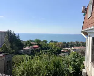 Апартаменты Уличный