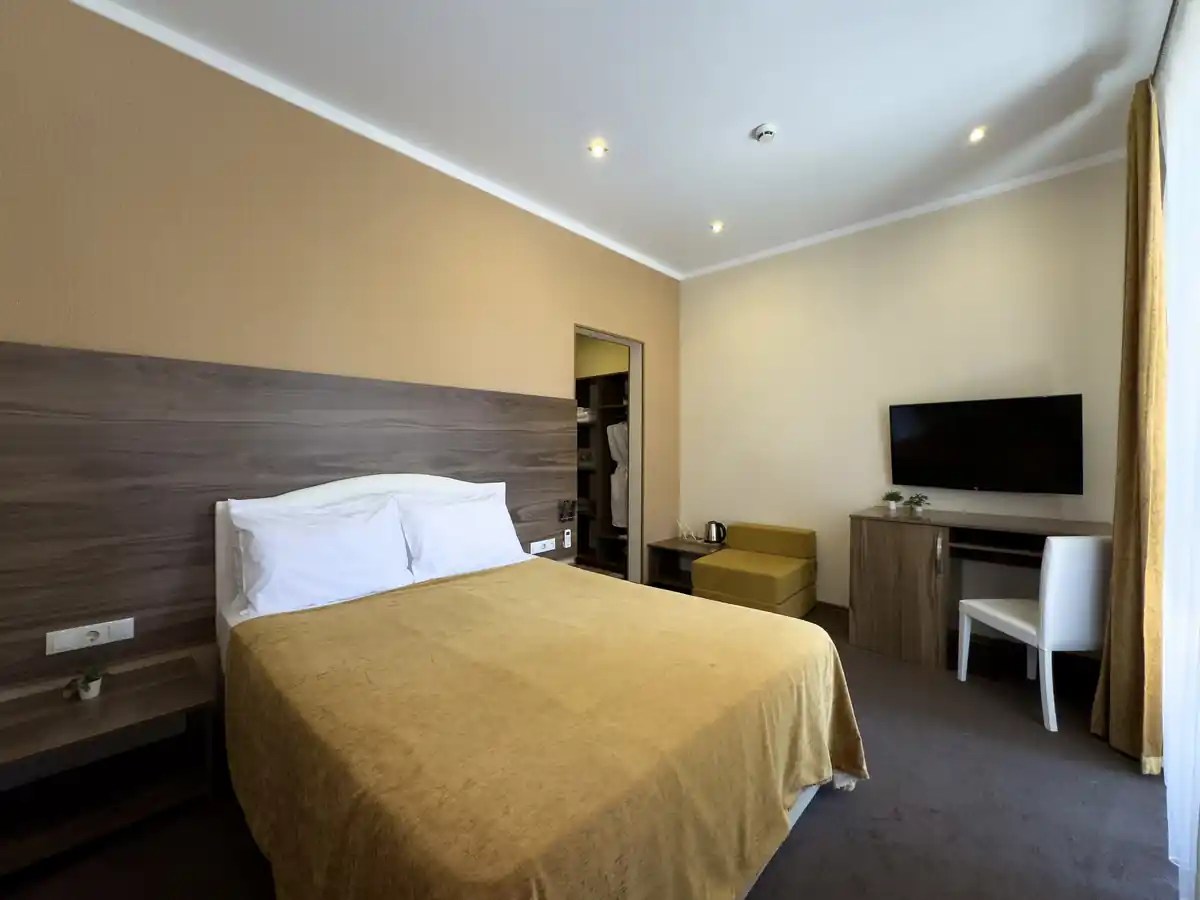 Стандартный 2х-местный однокомнатный номер с балконом