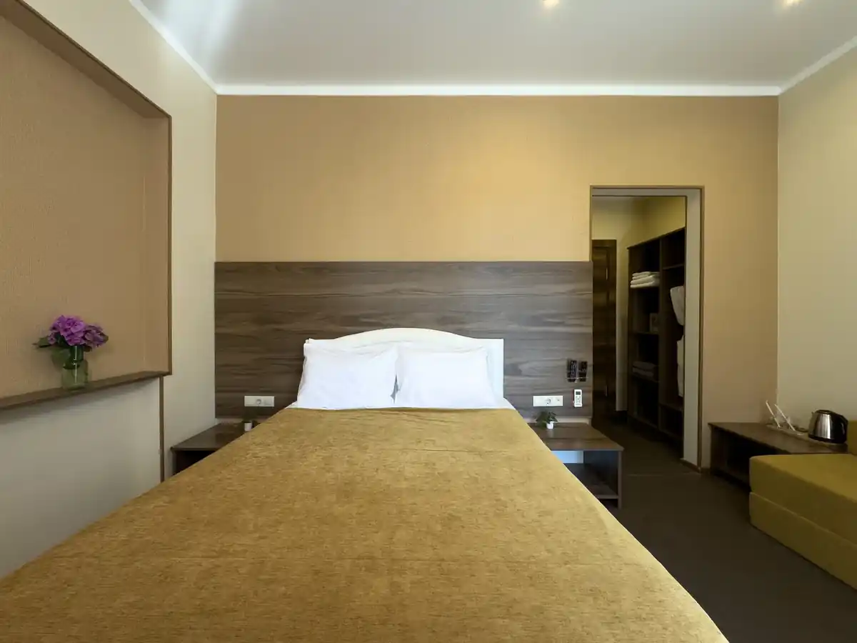 Стандартный 2х-местный однокомнатный номер с балконом