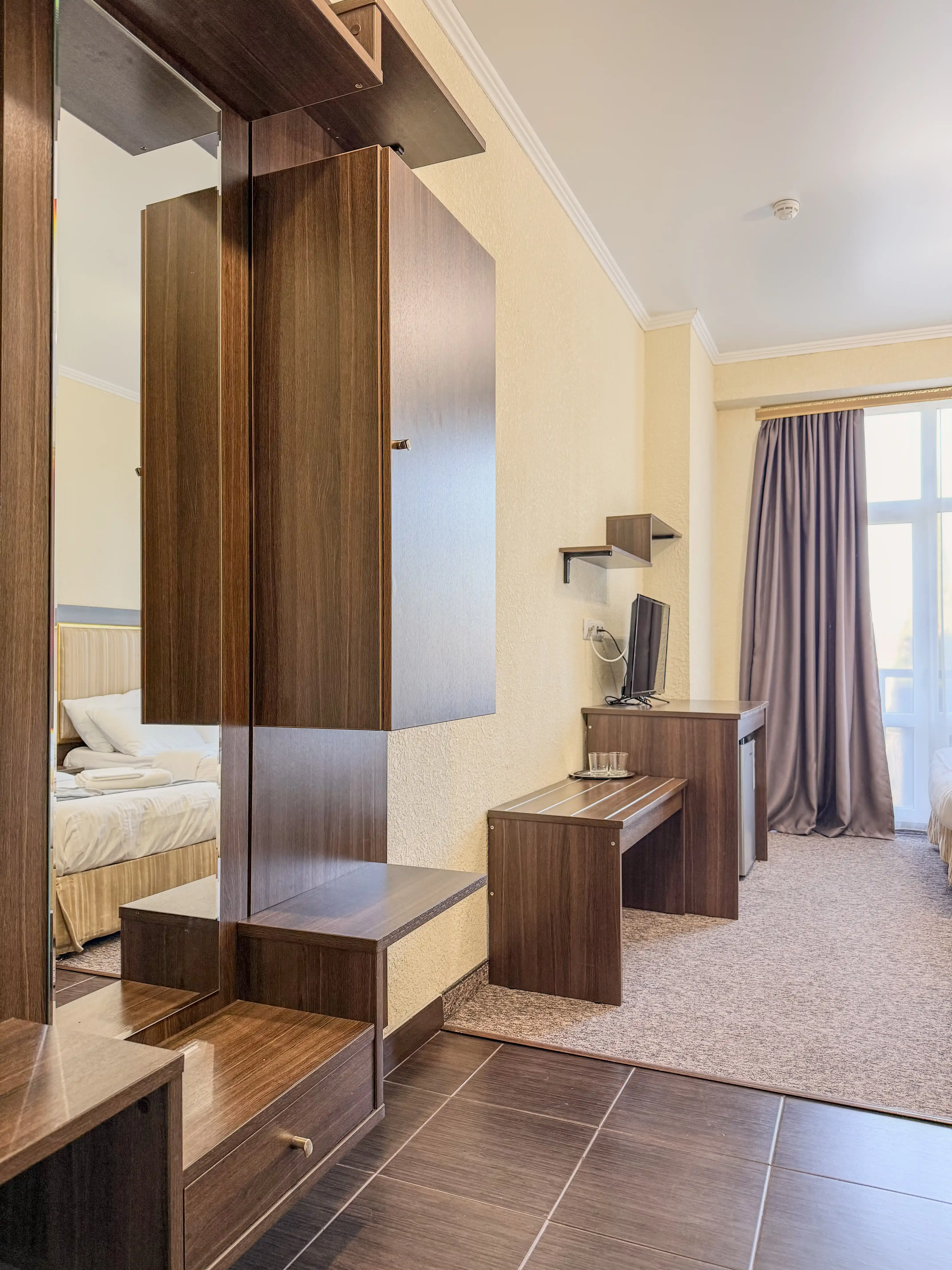 2 +1 местный С балконом • Вид на горы • Корпус A