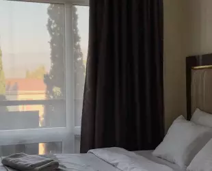 2 +1 местный С балконом • Вид на горы • Корпус A