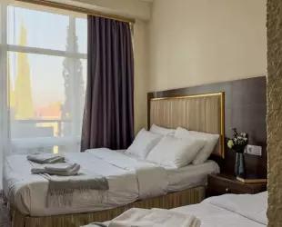 2 +1 местный С балконом • Вид на горы • Корпус A