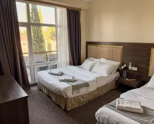 2 +1 местный С балконом • Вид на горы • Корпус A