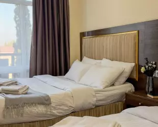 2 +1 местный С балконом • Вид на горы • Корпус A