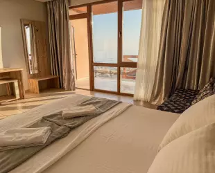 2 +2 местный С балконом • Вид на море • Корпус B