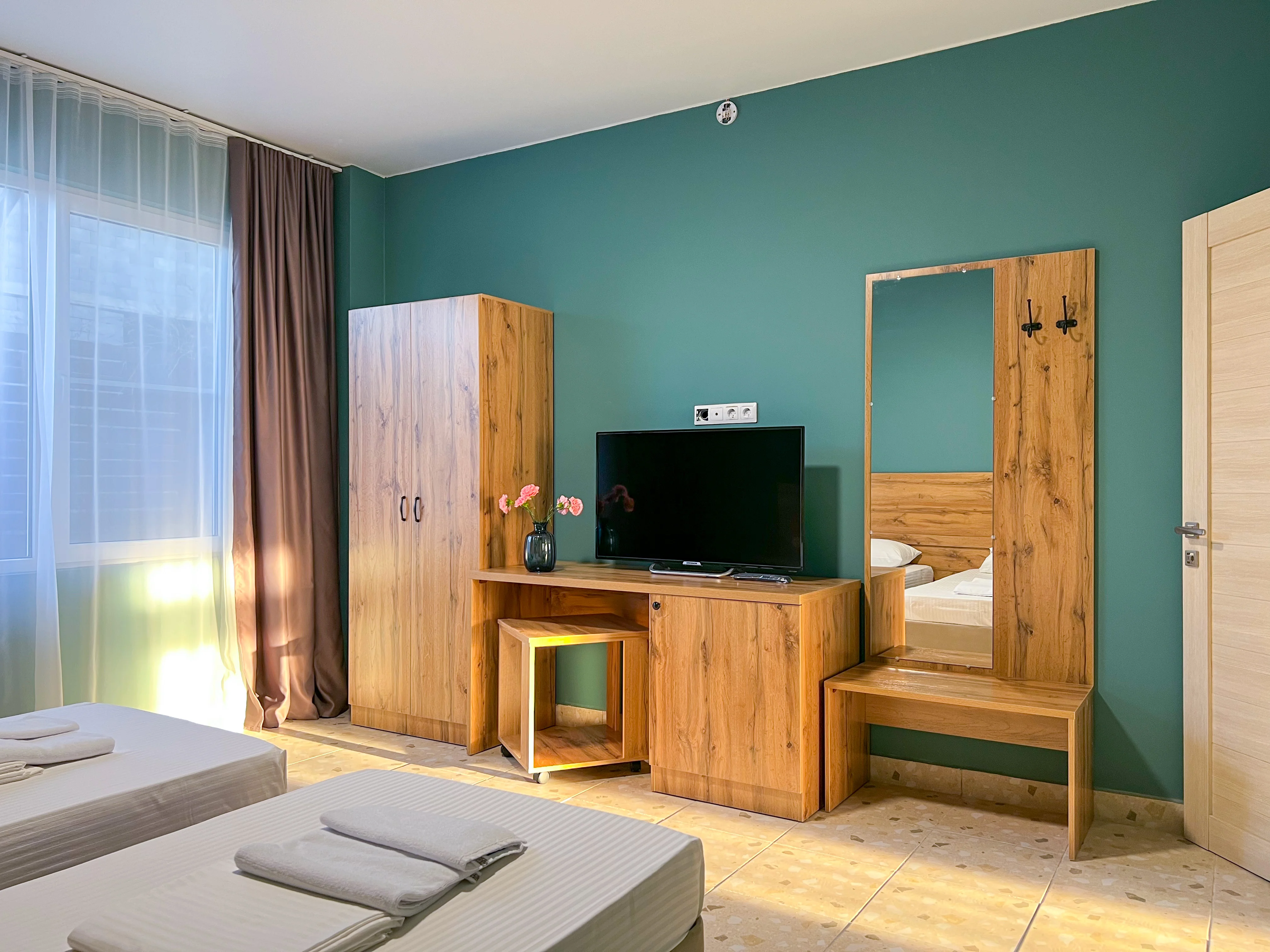 4 местный двухкомнатный С балконом • Вид на парк • Корпус C