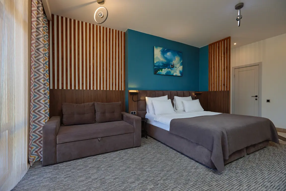 Семейный номер с балконом