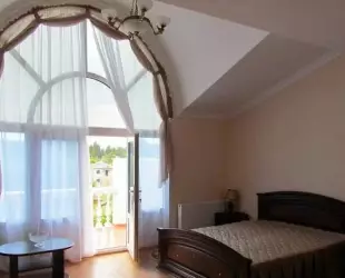 Двухместный люкс с балконом и с красивым видом из окна