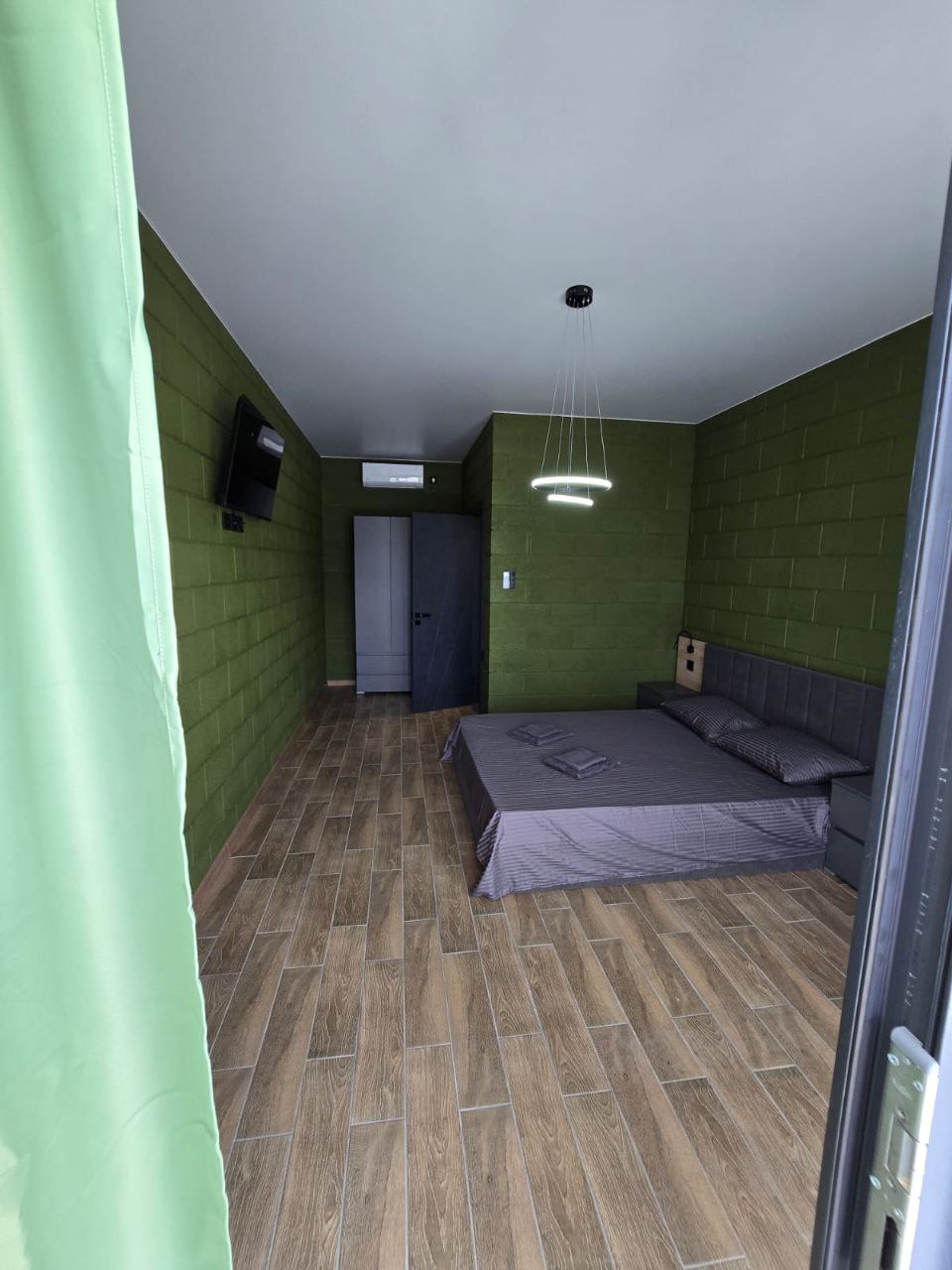 Семейный номер  3 +1