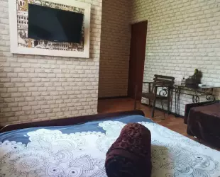 Трехместный номер Будда
