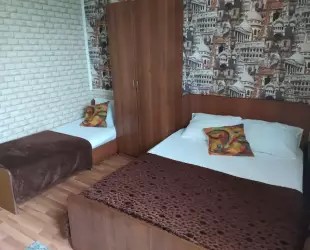 Трехместный номер Будда