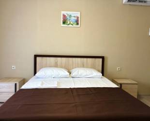 Большой двухместный номер с 1 кроватью