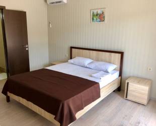 Большой двухместный номер с 1 кроватью