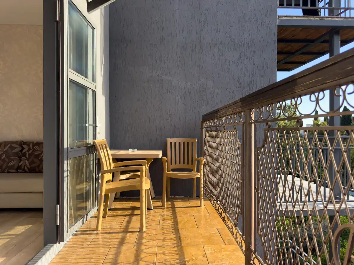 Четырехместный однокомнатный Сьют с балконом