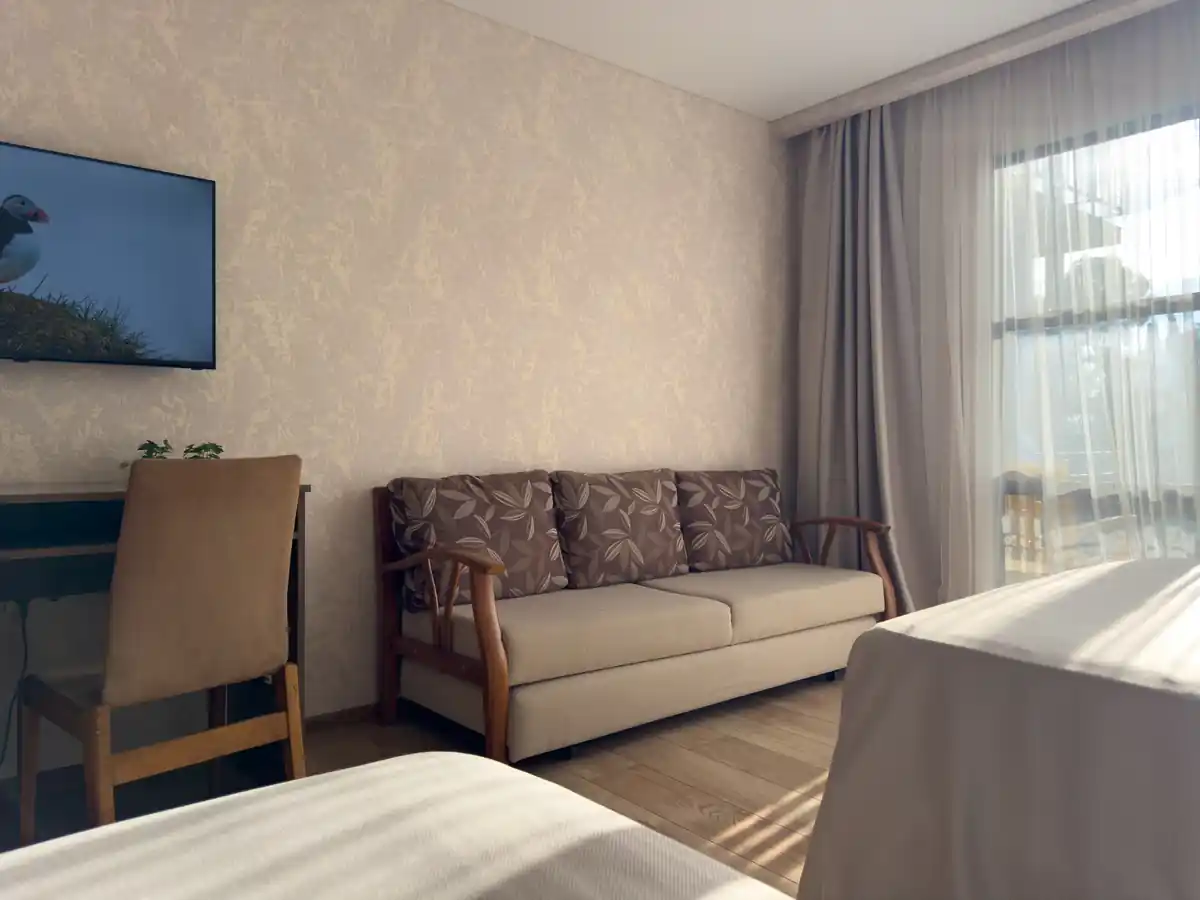 Четырехместный однокомнатный Сьют с балконом