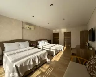 Четырехместный однокомнатный Сьют с балконом