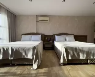 Четырехместный однокомнатный Сьют с балконом