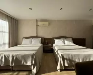 Четырехместный однокомнатный Сьют с балконом